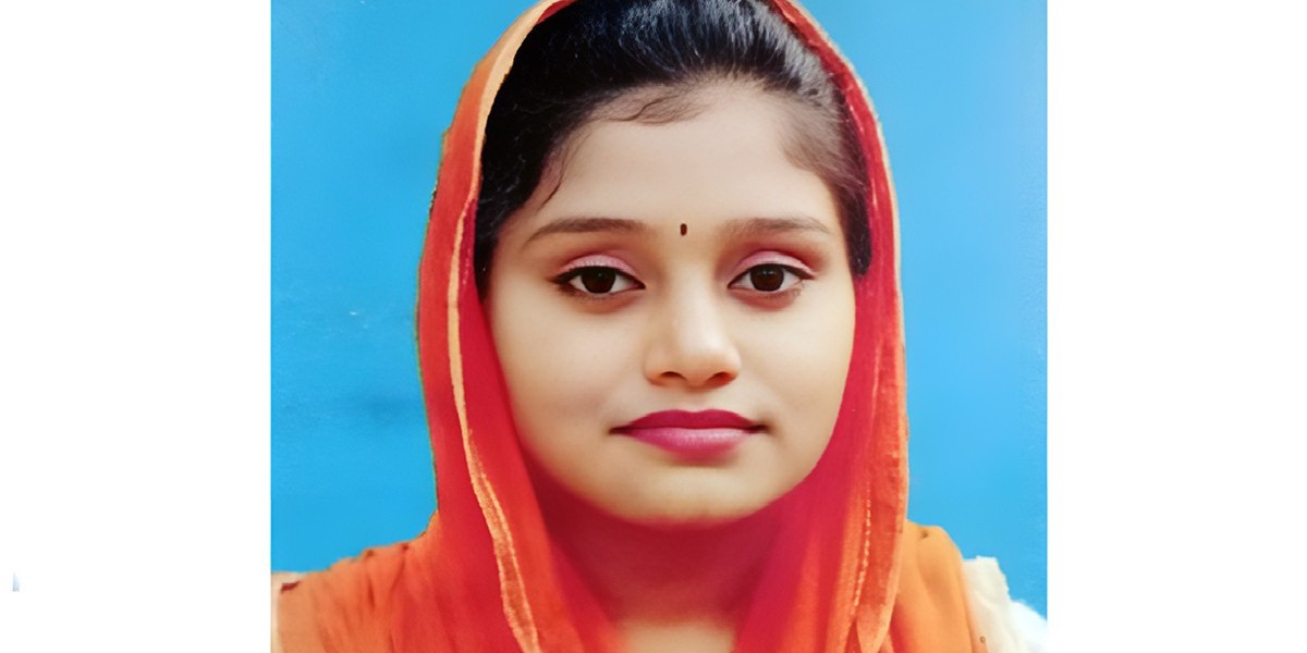 এক মাসের সন্তান কোলে নিয়েই পরীক্ষা, দেশসেরা শামীমা আক্তার
