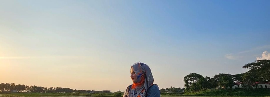 AR Yasmeena Islam Cover Image
