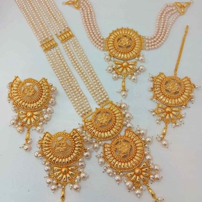 Gold plate Profile Picture
